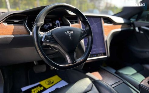 Tesla Model S 2019 - фото 18