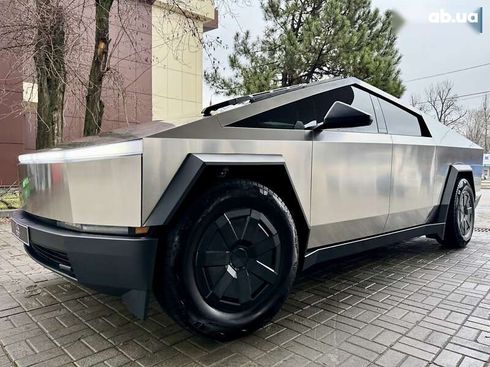 Tesla Cybertruck 2024 - фото 4