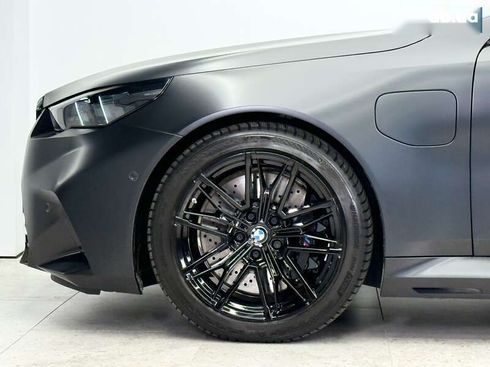 BMW M5 2024 - фото 16