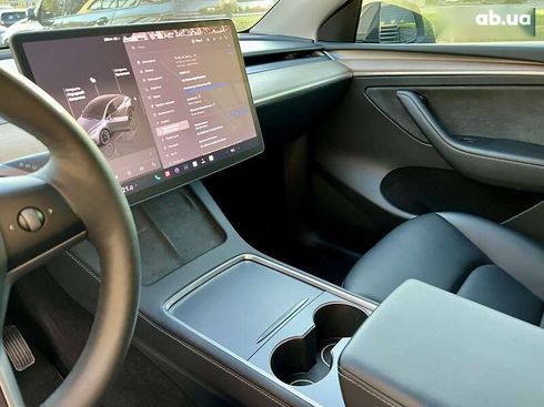 Tesla Model Y 2023 - фото 17
