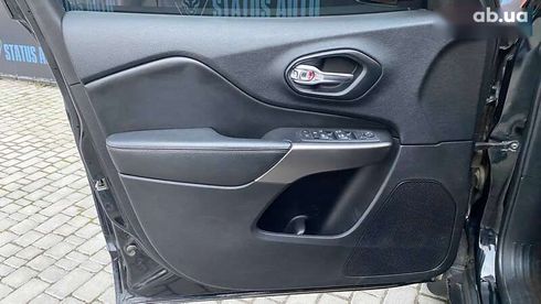 Jeep Cherokee 2019 - фото 14