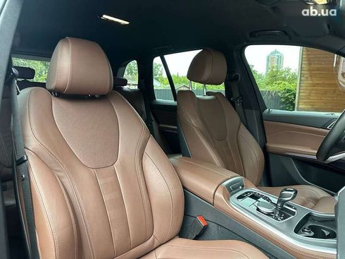 BMW X5 2020 - фото 15