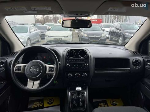 Jeep Compass 2011 - фото 14