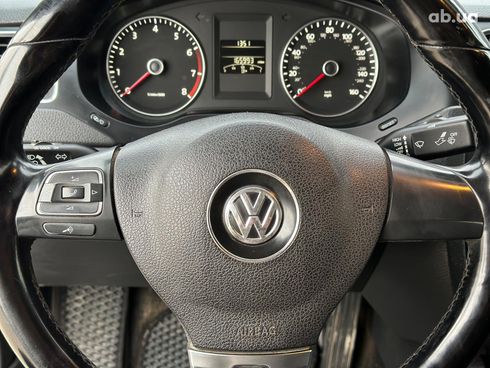 Volkswagen Jetta 2012 белый - фото 27