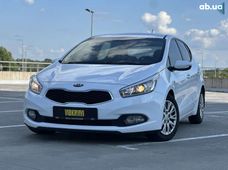 Купити Kia Cee'd бу в Україні - купити на Автобазарі