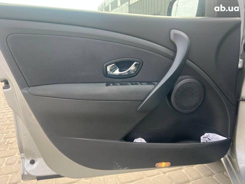 Renault Megane 2013 серый - фото 27
