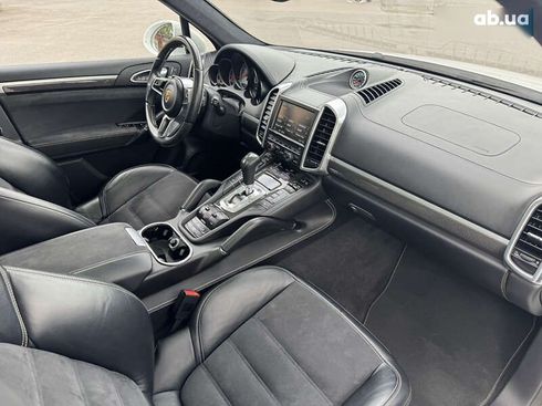 Porsche Cayenne 2015 - фото 23