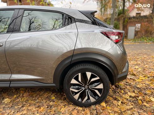 Nissan Juke 2021 серый - фото 19
