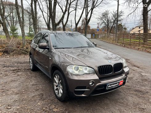 BMW X5 2010 коричневый - фото 3