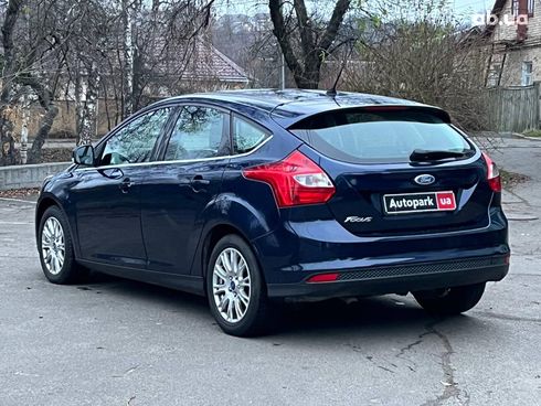 Ford Focus 2011 синий - фото 6