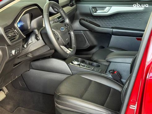 Ford Escape 2020 красный - фото 12