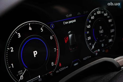 Volkswagen Touareg 2022 - фото 29