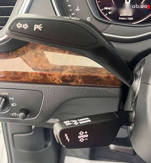 Audi Q5 2017 - фото 14