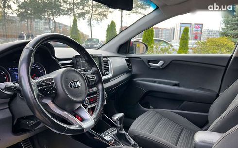 Kia Stonic 2018 - фото 10