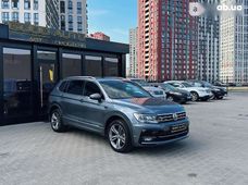 Продаж вживаних Volkswagen Tiguan 2018 року - купити на Автобазарі