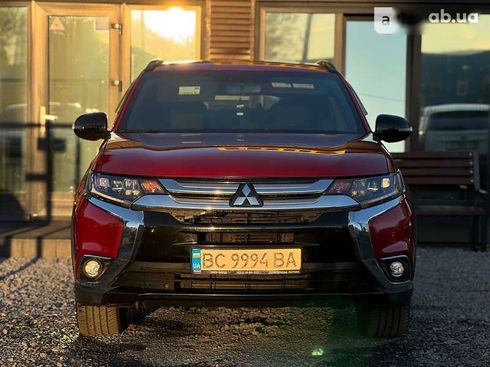 Mitsubishi Outlander 2018 - фото 5