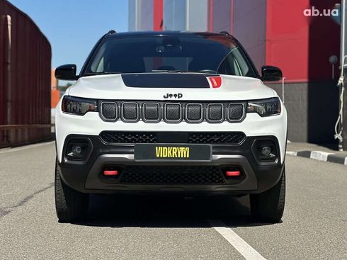 Jeep Compass 2022 - фото 3