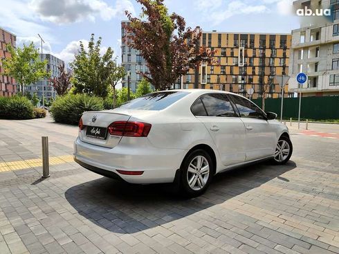 Volkswagen Jetta 2012 - фото 24
