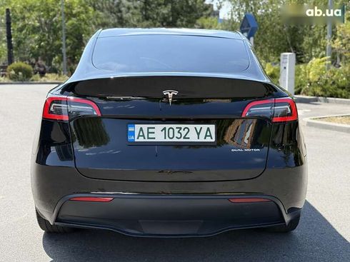 Tesla Model Y 2021 - фото 11