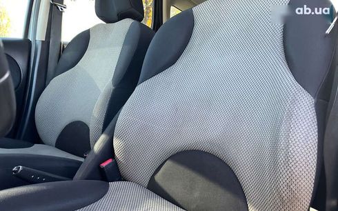 Nissan Note 2011 - фото 19