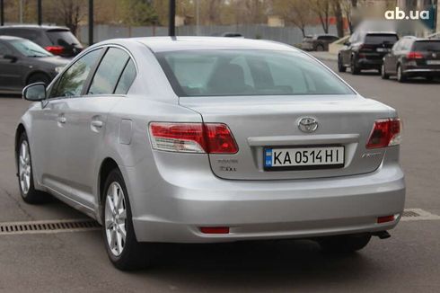 Toyota Avensis 2009 - фото 7