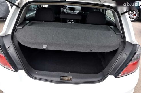 Opel Astra 2013 - фото 22