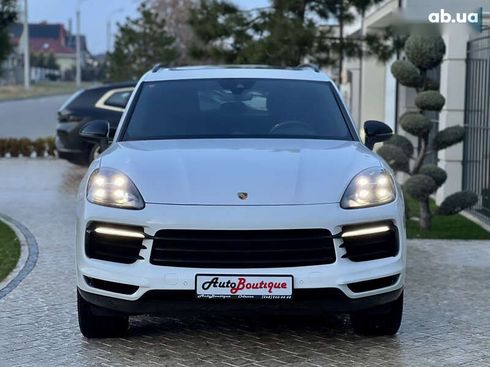 Porsche Cayenne 2018 - фото 3