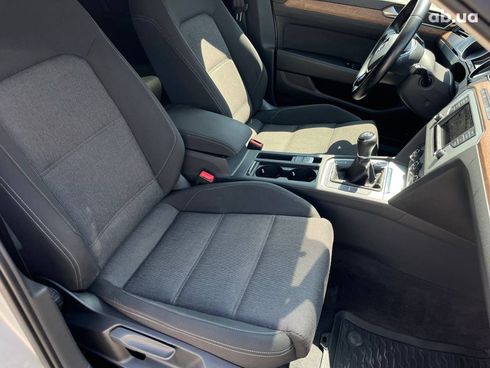 Volkswagen passat b8 2015 серый - фото 43