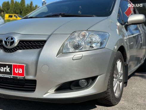 Toyota Auris 2007 серый - фото 5