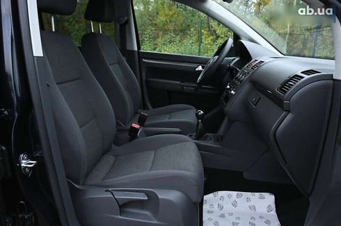 Volkswagen Touran 2009 - фото 30