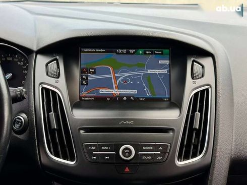 Ford Focus 2015 - фото 27