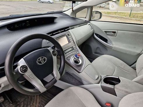 Toyota Prius 2013 - фото 18