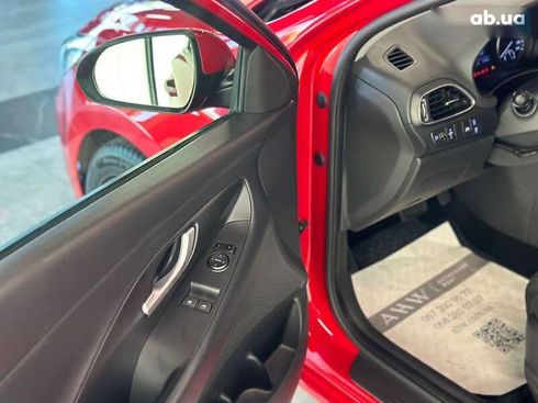 Hyundai i30 2019 - фото 16