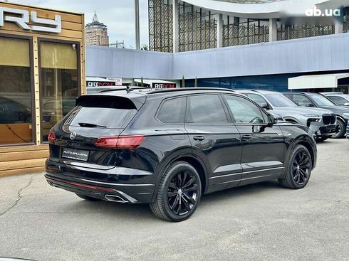 Volkswagen Touareg 2020 - фото 14