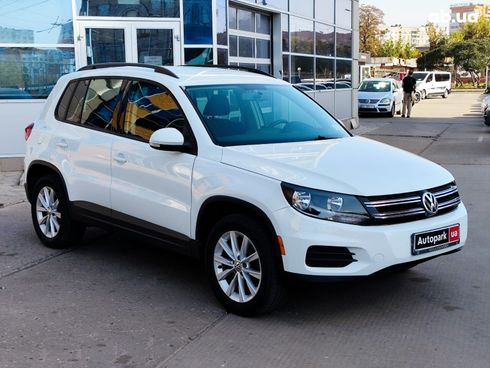 Volkswagen Tiguan 2018 белый - фото 10