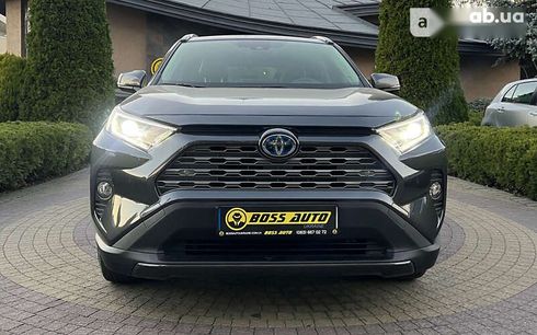 Toyota RAV4 2020 - фото 2