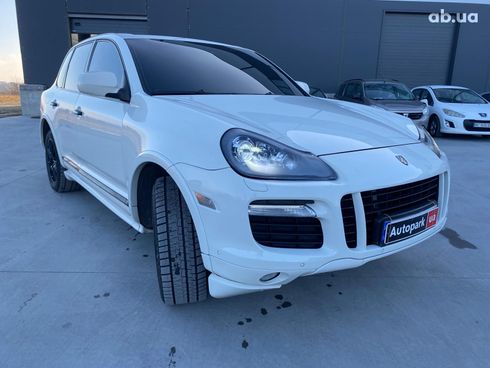 Porsche Cayenne 2008 белый - фото 4