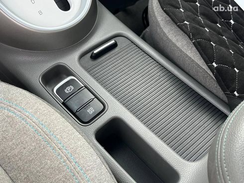 Kia Soul EV 2014 белый - фото 19