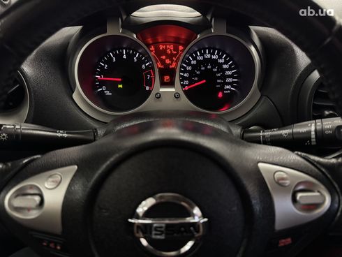 Nissan Juke 2016 серый - фото 14