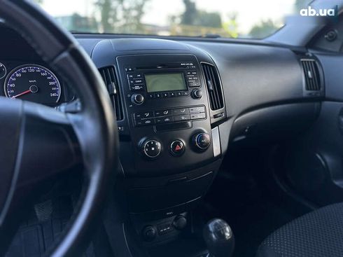 Hyundai i30 2010 - фото 30