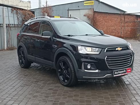 Chevrolet Captiva 2017 черный - фото 3