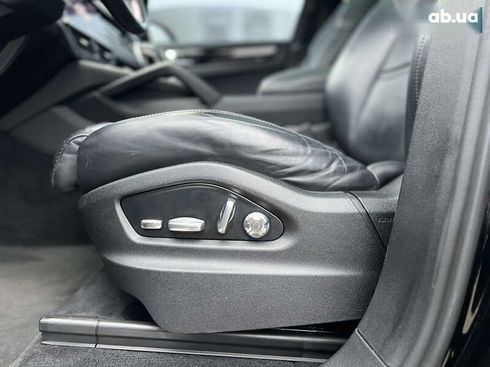 Porsche Cayenne 2018 - фото 23