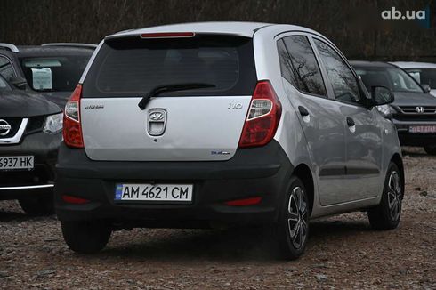 Hyundai i10 2011 - фото 8