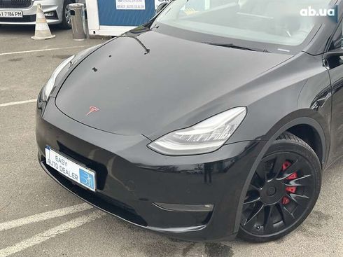 Tesla Model Y 2021 - фото 10