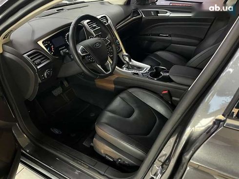 Ford Mondeo 2016 - фото 18