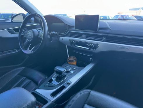Audi A4 2018 серый - фото 13
