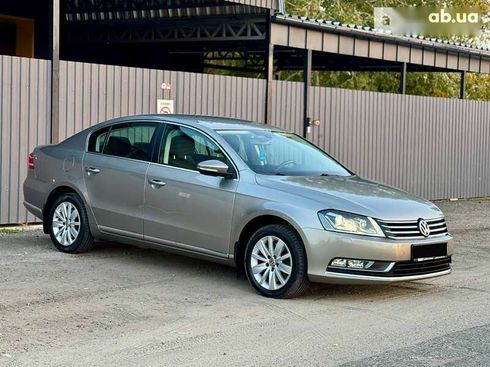 Volkswagen Passat 2012 - фото 4