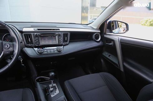 Toyota RAV4 2017 - фото 14