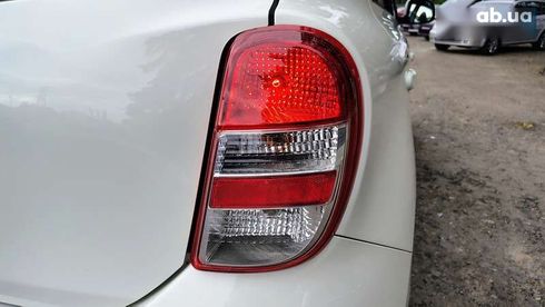 Nissan Micra 2013 - фото 6