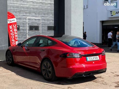 Tesla Model S 2022 - фото 7